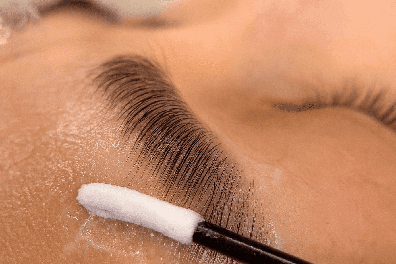 2 Everything You Need to Know About Eyebrow Lamination.png