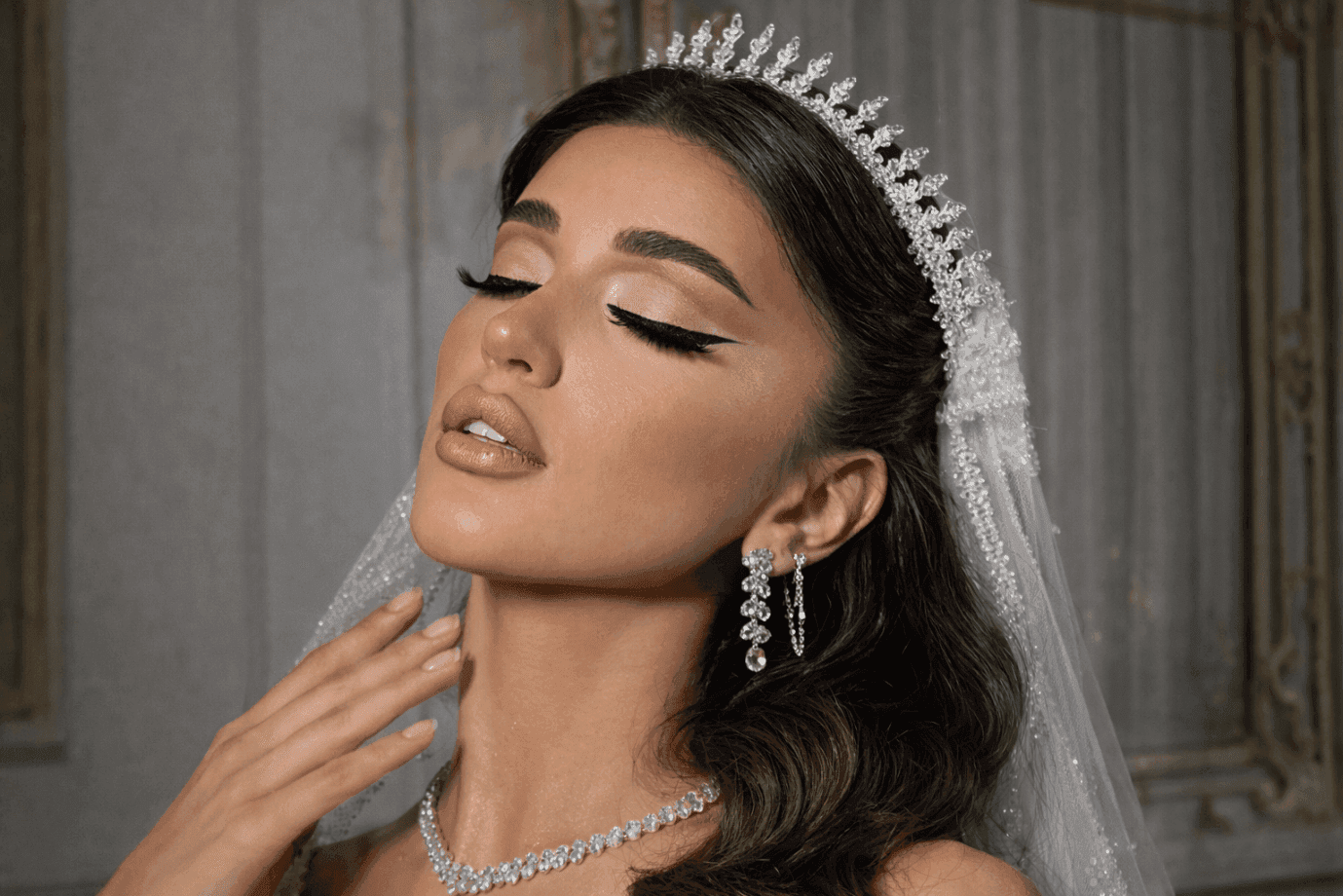 2Wedding Makeup Trends in Dubai.png