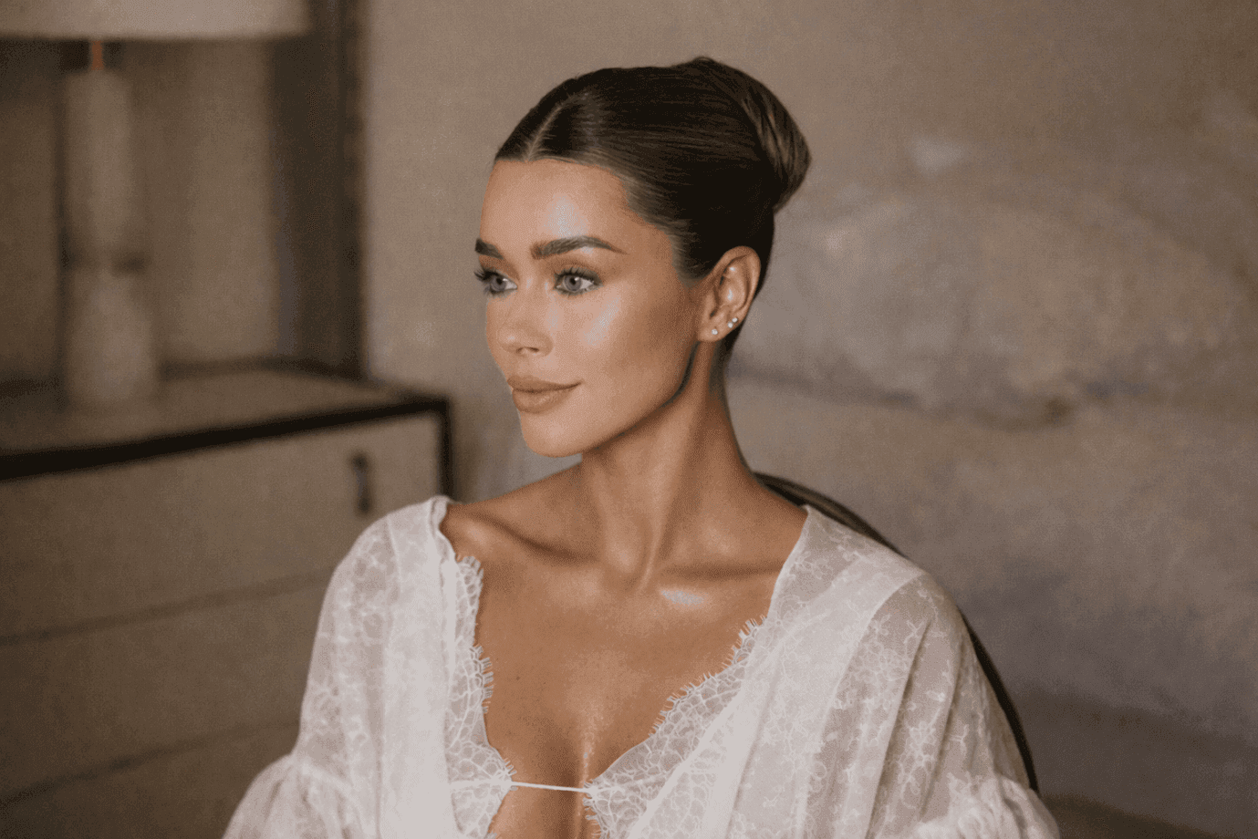 7Wedding Makeup Trends in Dubai.png