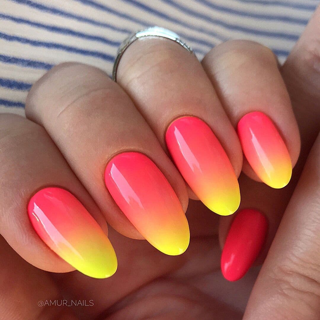 ombre-manicure7.jpg